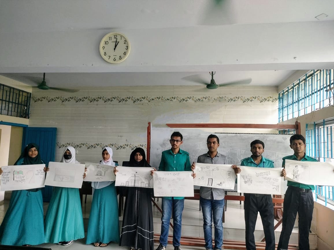 গ্রাফিতি ও চিত্রাঙ্কন প্রতিযোগিতায় প্রতিযোগীরা একত্রে